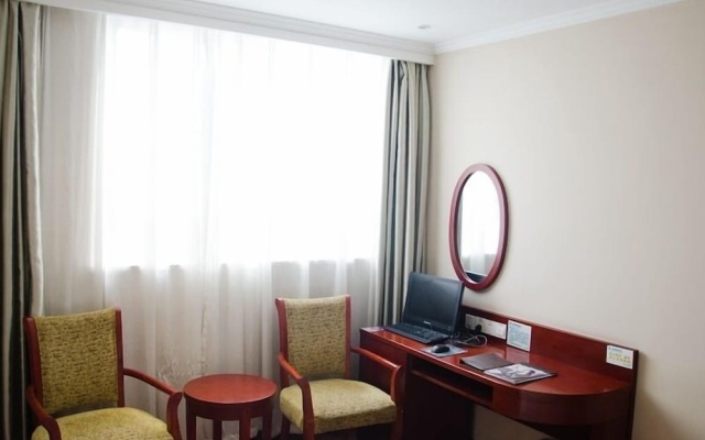 GreenTree Inn Suzhou Railway Station North Square Haobainian Wedding Dress City Express Hotel – Guest Rooms – Suzhou