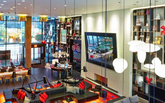 citizenM New York Times Square