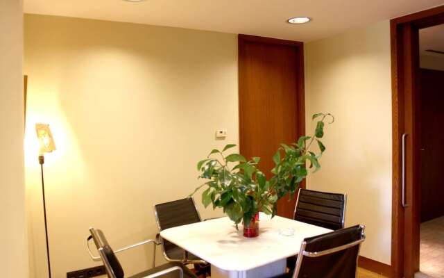 Elegant & Cozy Central Apt • 5' to Athens Metro St