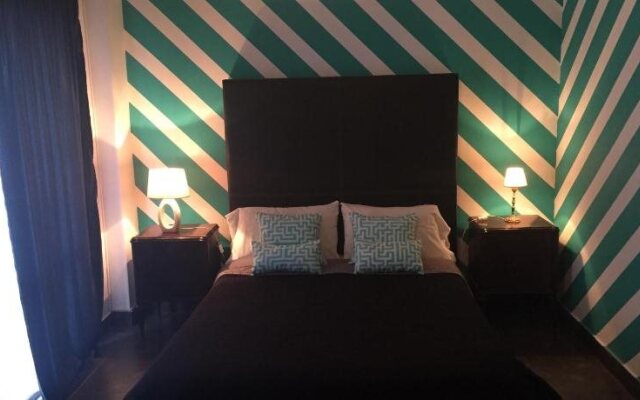 Defensa 821 Bed & Breakfast