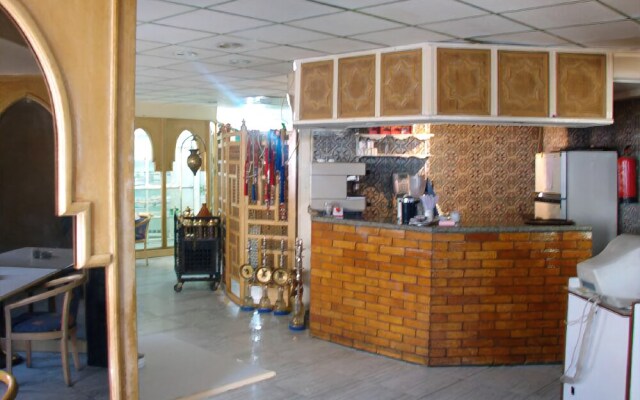 Cairo Khan Hotel