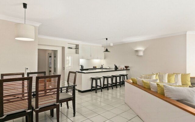 Absolute Beachfront at Alamanda 62