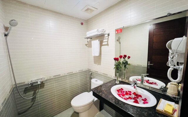 239 Hotel
