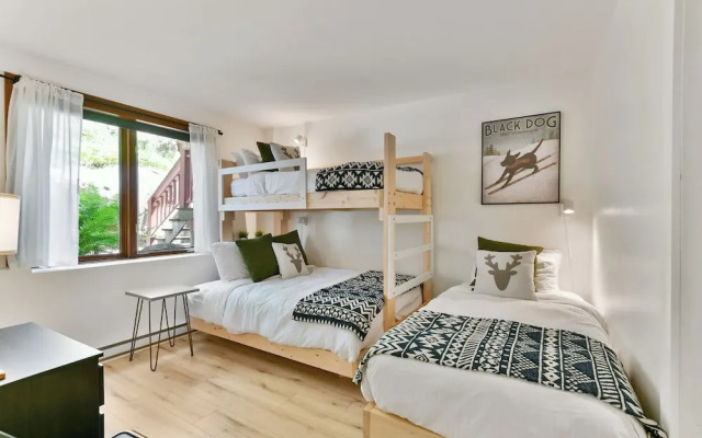 Les Haut Bois Condominiums -RVMT
