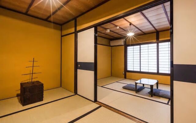 Traditional Kyoto Home Bifuku Roujiya