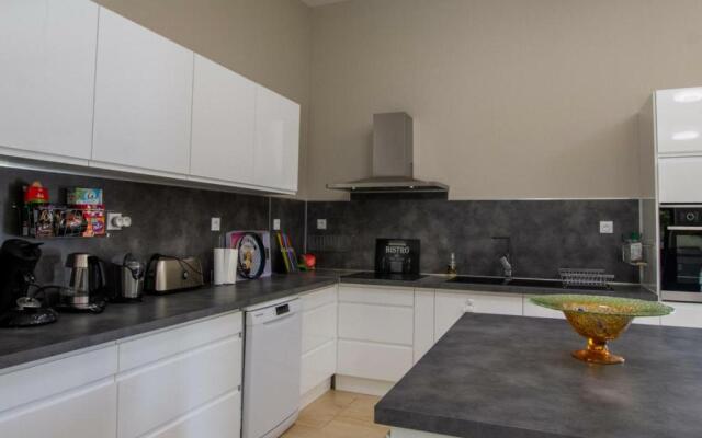 Gite Agonac, 6 pièces, 10 personnes - FR-1-616-95