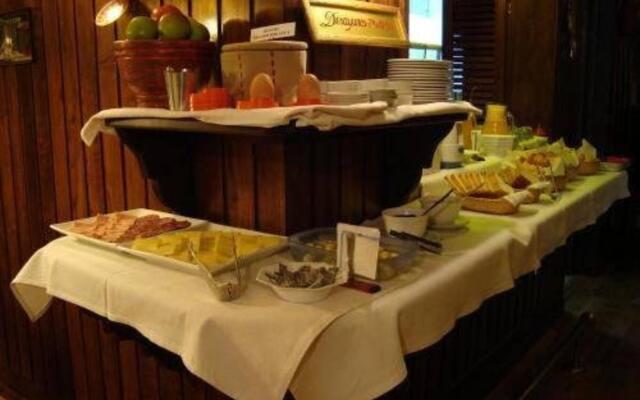 Hosteria La Surena