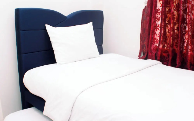 Comfort And Strategic 2Br At Springlake Summarecon Bekasi Apartment