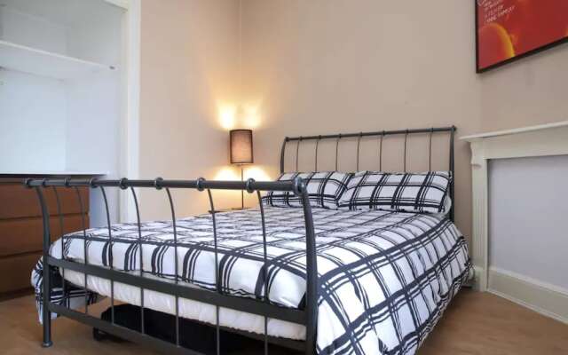 1 Bedroom Apartment Near Royal Mile