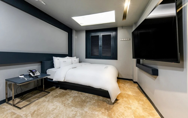 Gwangju Sinandong Qook