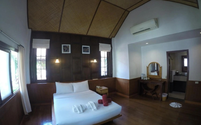 Coco Palm Beach Resort