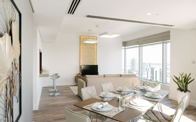 Faraway Homes - Burj Views Luxury