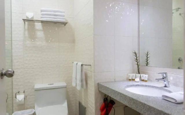 Howard Johnson by Wyndham Lima Miraflores Larco