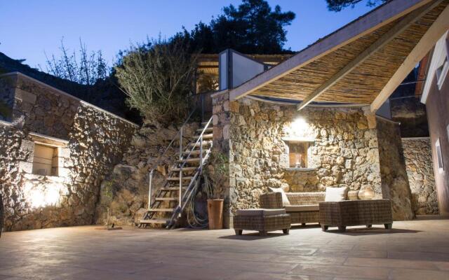 Arhondiko Luxury House