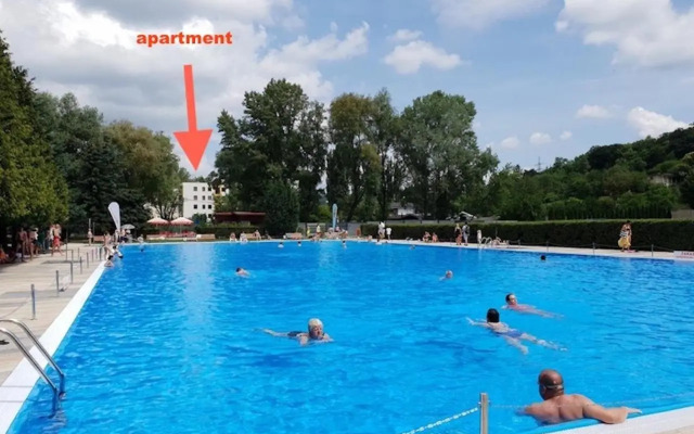 Apartment Rosnička with King Bed, Balcony, Free Parking