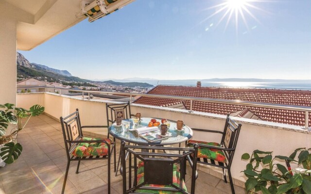 Stunning Home in Makarska With Wifi and 2 Bedrooms