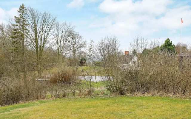 8 Person Holiday Home in Spottrup-by Traum