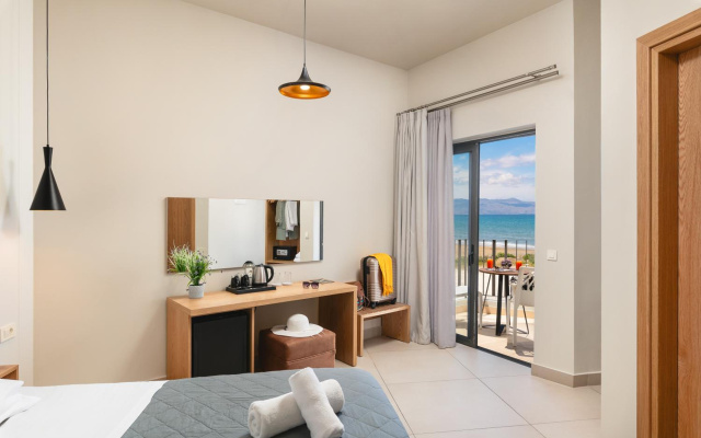 Elia Agia Marina Resort