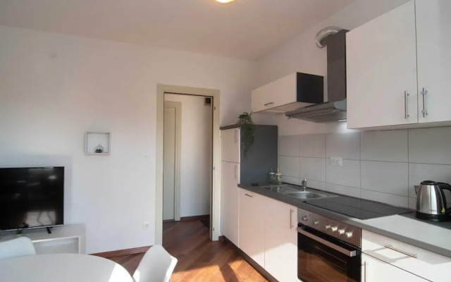 Apartments Nikolina