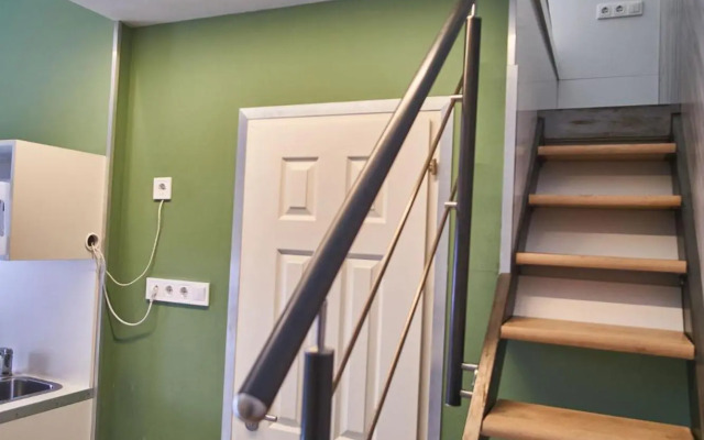 Z40 Apartments - hostAID