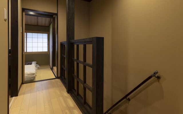 Shirakabanoyado-Uchikyuhoji