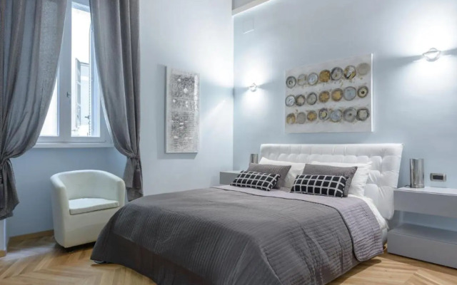 Sylvia Stylish Vatican Apartment