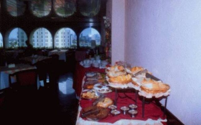 Apê no melhor de LagoaNova Por Carpediem