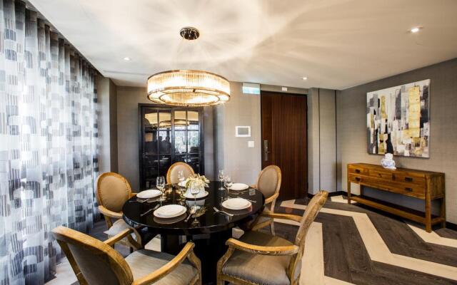 J Palace Residence