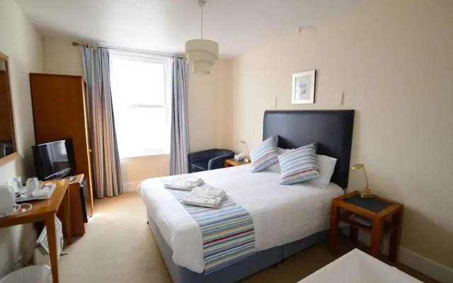 Pink Beach Guest House