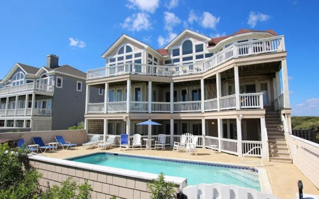 Windrift - 6 Br Home