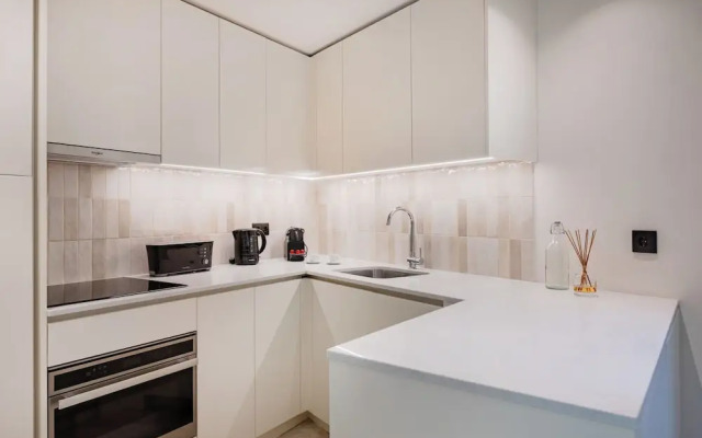 Minimalist Loft at Terracotta Collection