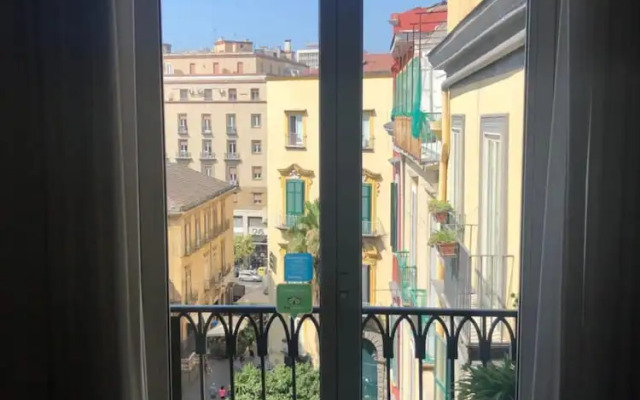 Santa Maria La Nova 21 B&B