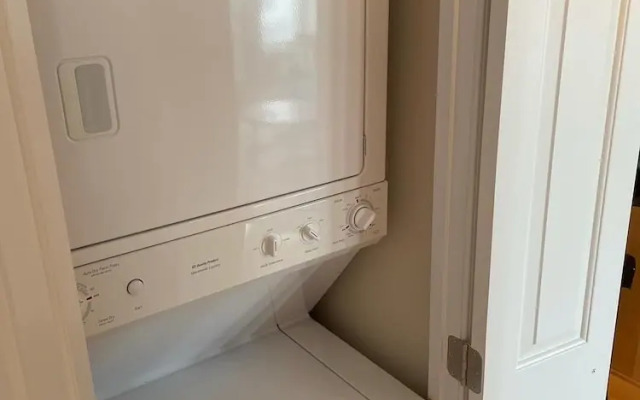 THE Opal S303