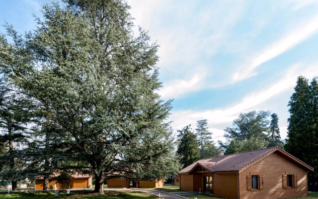 Logis Hotel les Cedres Bleus