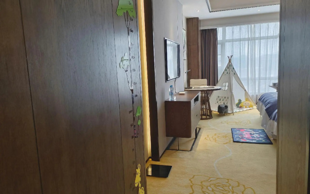 Jade Intercontinental Hotel