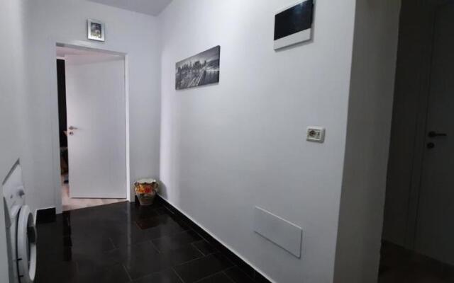 Apartament Clara Permet