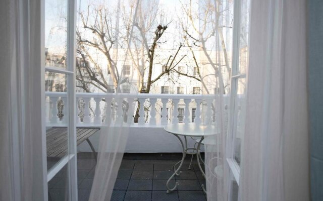 Beautiful 1 Bed Apartment with Terrace 5 mins from Hyde Park