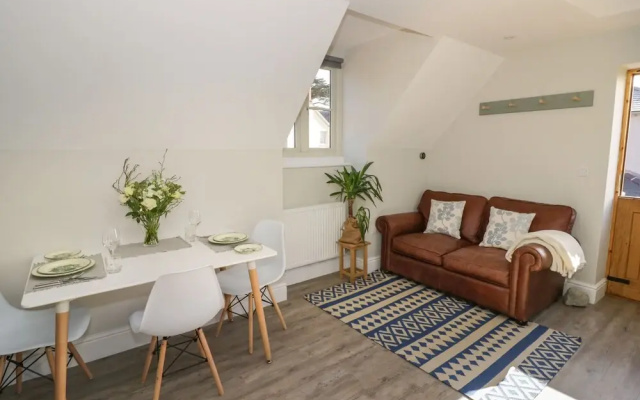 Coach House Mews
