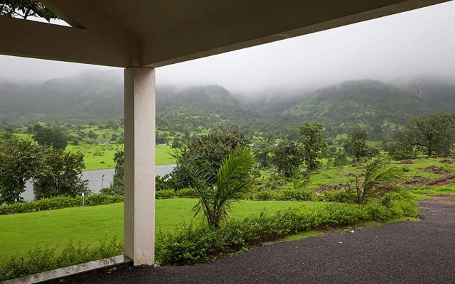 StayVista at Shivom Villa 12