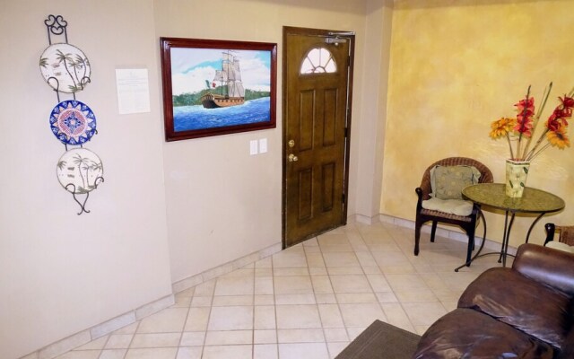 Baja 305 - 2 Br Condo