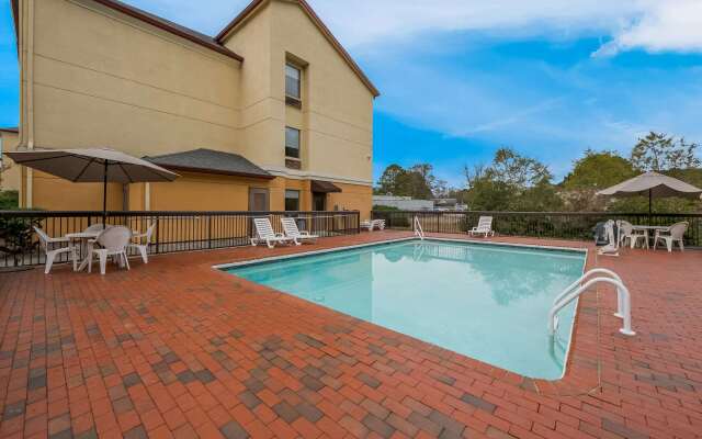 Comfort Inn Fayetteville I-95