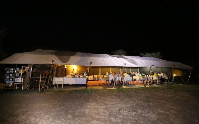 Serengeti Wild Camps