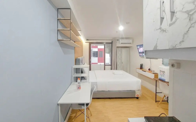 Homey And Elegant Studio At Apartment Sentraland Medan