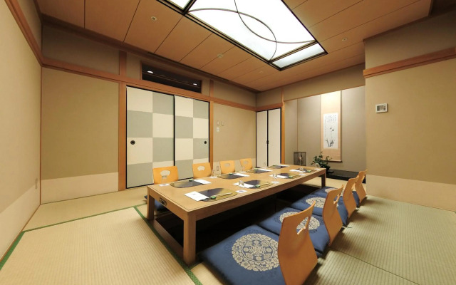 Takarazuka Washington Hotel