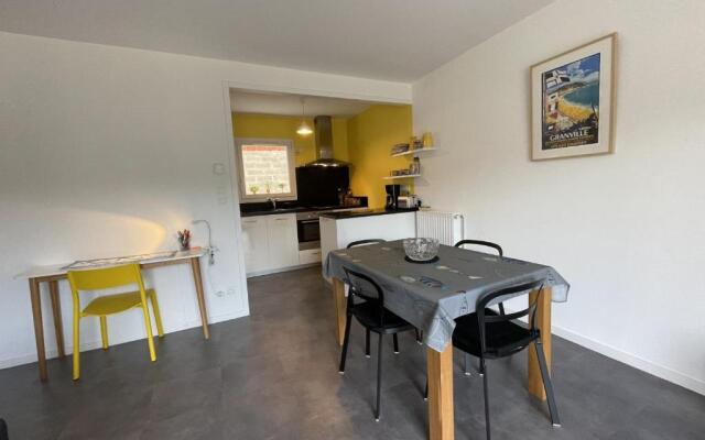 Appartement Granville, 2 pièces, 2 personnes - FR-1-361-368