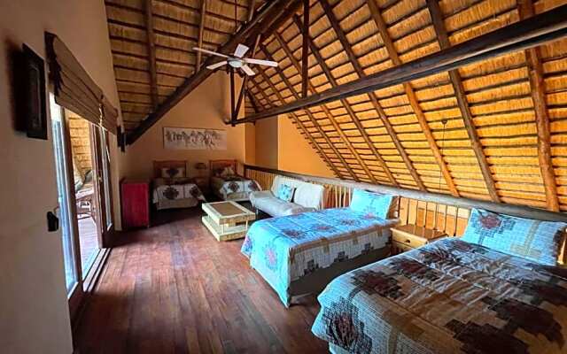 Sondela Nature Reserve & Spa - Moselesele Tent Camp