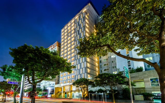 Hotel With Jeju