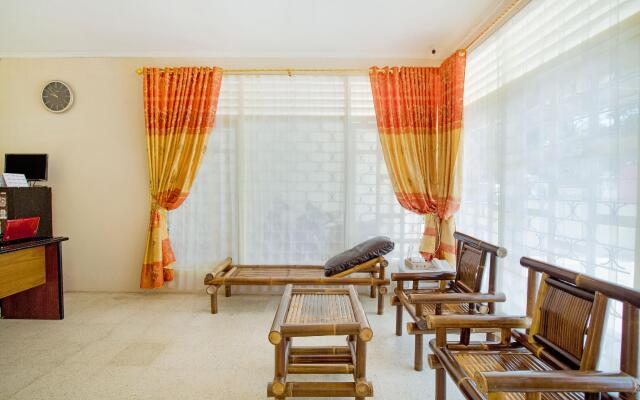 OYO 3252 Lansano Residence