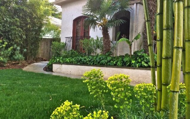 The VILLA on Mt Tabor