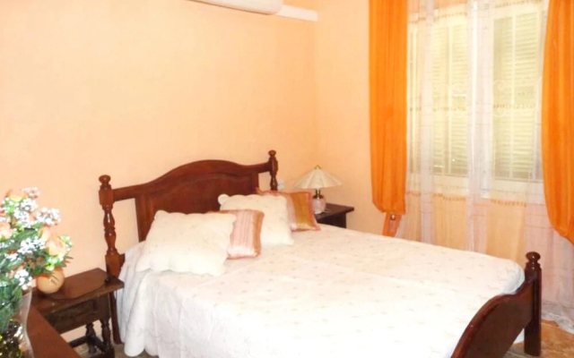 House With 4 Bedrooms in Alcudia, With Wonderful Mountain View, Furnis - Hotel in Alcudia - Photo 3